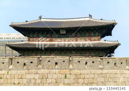韓国ソウルにある東大門の風景 133445145