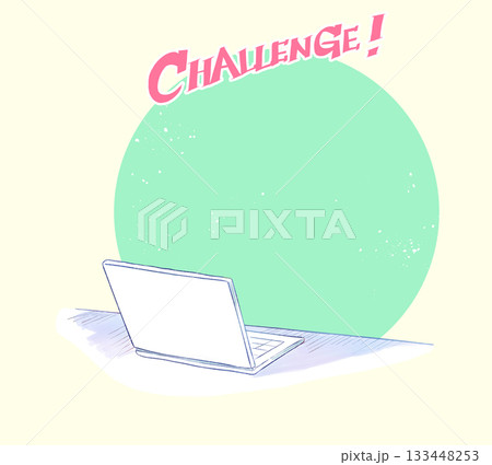 机の上のノートパソコン　CHALLENGE! 133448253