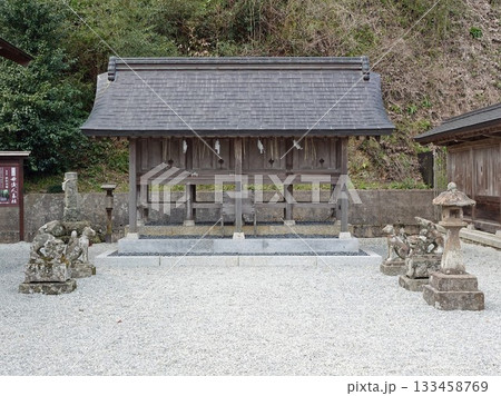 出雲二ノ宮の佐太大社本殿脇に建つ四神を奉る北末社 133458769