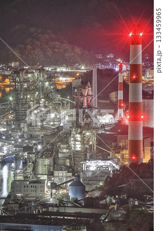 津久見の工場夜景 133459965