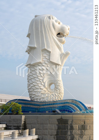 朝のマーライオン, シンガポール 133461213