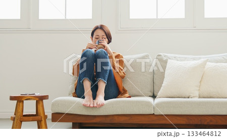 〇〇の合間 休息休憩イメージ 133464812