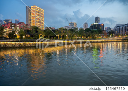 夕刻のクラークキー, シンガポール 133467250