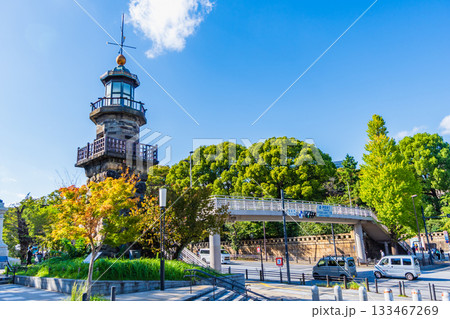 東京都 靖国通り田安門交差点から見る晴天の九段下市街風景 東京都 靖国通り田安門交差点から見る晴天の九段下市街風景 133467269