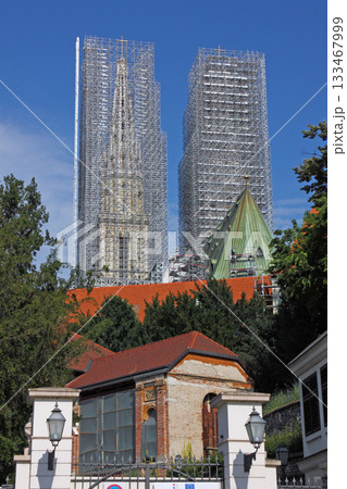 Towers of Zagreb Cathedral in scaffolding, Croatia Towers of Zagreb Cathedral in scaffolding, Croatia 133467999