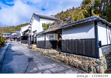 【重要伝統的建造物群保存地区】嵯峨鳥居本　冬の街並みの風景20　京都府京都市右京区 133468104