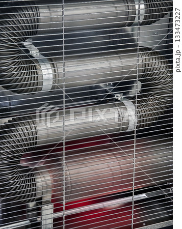 Industrial ventilation system with metal ducts operating in a mechanical environment Industrial ventilation system with metal ducts operating in a mechanical environment 133473227