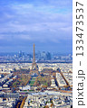 エッフェル塔と紅葉 133473537