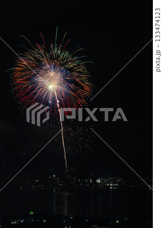 とても大きな花火_諏訪湖祭湖上花火大会_ 133474123