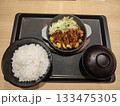 松のや　にんにく醤油が香る豚テキ定食　ご飯大盛り 133475305