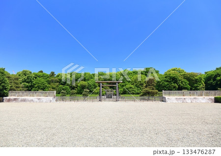 【奈良県】快晴の神武天皇 畝傍山東北陵 133476287