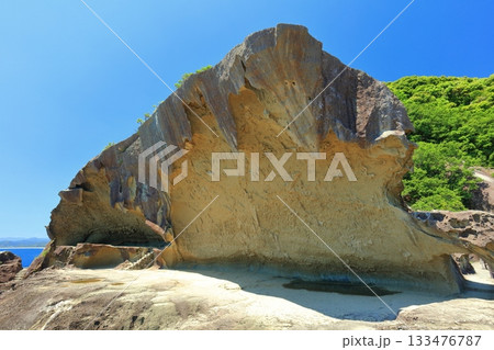 【三重県】快晴の鬼ヶ城の千畳敷 133476787