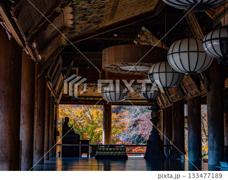 総本山長谷寺の秋 133477189