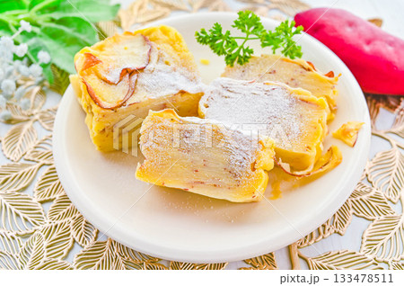 秋の味覚　サツマイモのガトーインビジブル 133478511