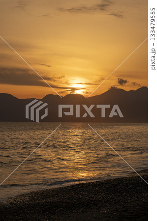 夕暮れの大磯 照ヶ崎海岸 神奈川県大磯 夕暮れの大磯 照ヶ崎海岸 神奈川県大磯 133479585