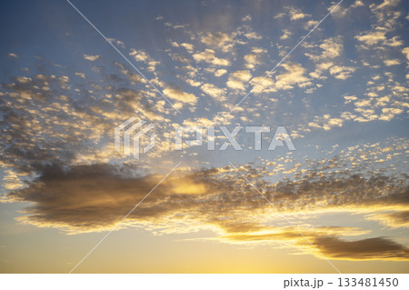 夕焼け 夕暮れ 夕方 秋 空 晴れ 11月 【神奈川県】 夕焼け 夕暮れ 夕方 秋 空 晴れ 11月 【神奈川県】 133481450