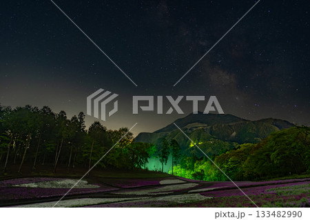 芝桜と天の川 133482990