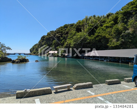 小さな漁港 133484281