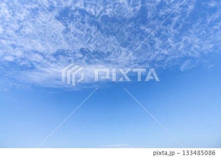 青空と雲 133485086