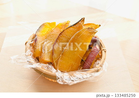 ヘルシーおやつ　干し芋 133485250