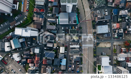 住宅地の真俯瞰ドローン空撮 133486125