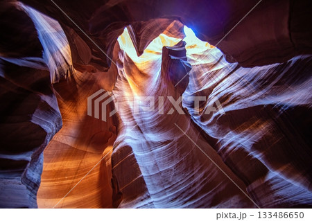 Antelope Canyon light opening in sandstone Antelope Canyon light opening in sandstone 133486650