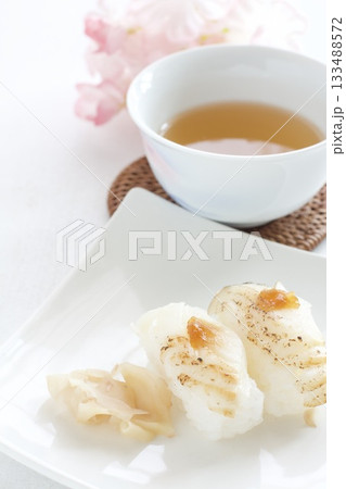 カレイの炙り寿司 カレイの炙り寿司 133488572