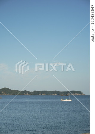 青い海と青い空 青い海と青い空 133488647