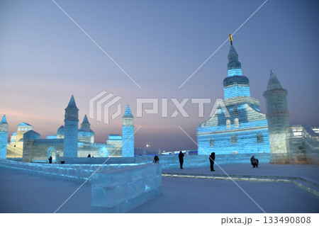 Colourful ice sculptures at the Harbin Ice Festival 133490808
