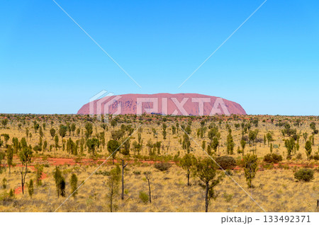 オーストラリアにあるエアーズロックの絶景 オーストラリアにあるエアーズロックの絶景 133492371