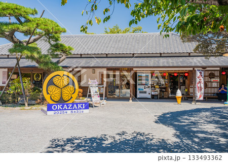 岡崎市の岡崎城公園の風景(愛知県) 岡崎市の岡崎城公園の風景(愛知県) 133493362