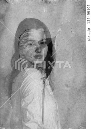 Beautiful woman double exposure with flower portrait 133499105
