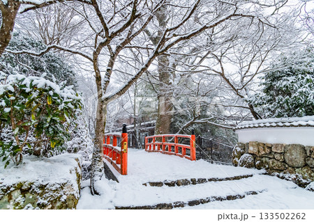 京都 大原の雪景色  133502262