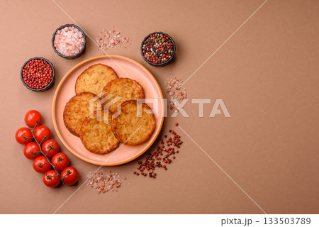 Potato hash browns, a cooked vegetable breakfast food. Potato hash brown Potato hash browns, a cooked vegetable breakfast food. Potato hash brown 133503789