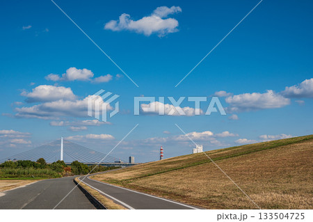 菅原城北大橋 北大阪サイクルライン 大阪市 菅原城北大橋 北大阪サイクルライン 大阪市 133504725