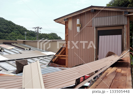 外壁張替え修理足場ブリキ板金工事 133505448
