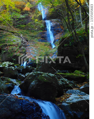晩秋の三段の滝（afp20251112084452) 133505683