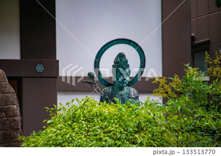 【京都風景】六角堂 健康長寿、安産、魔除けの功徳あり 【京都風景】六角堂 健康長寿、安産、魔除けの功徳あり 133513770