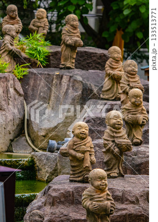 【京都風景】六角堂 健康長寿、安産、魔除けの功徳あり 【京都風景】六角堂 健康長寿、安産、魔除けの功徳あり 133513771
