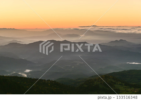 渋峠の朝景色 133516348