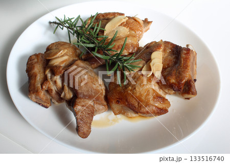 豚肉のスペアリブ 豚肉のスペアリブ 133516740