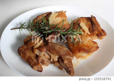 豚肉のスペアリブ 豚肉のスペアリブ 133516741
