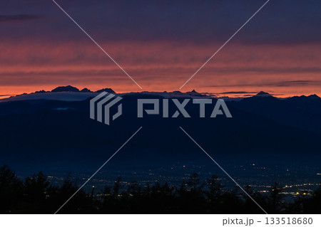 高ボッチ高原からの北アルプス夕景色 133518680