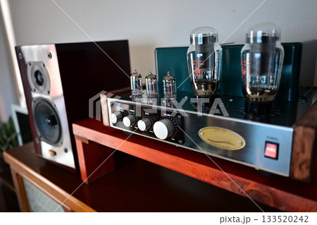 レトロなオーディオ 133520242