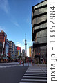 東京スカイツリーと浅草の街並み 133528841