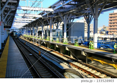 新しい『下り線ホーム』の使用開始を間近に控えた【とうきょうスカイツリー駅】 133528903