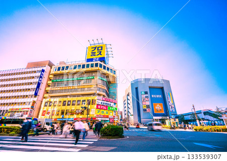 日本の東京都市景観 高田馬場駅前などを望む 日本の東京都市景観 高田馬場駅前などを望む 133539307