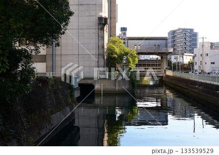 葭川水門　千葉市風景 133539529