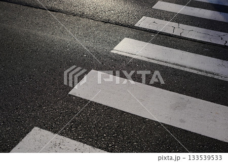 横断歩道 133539533