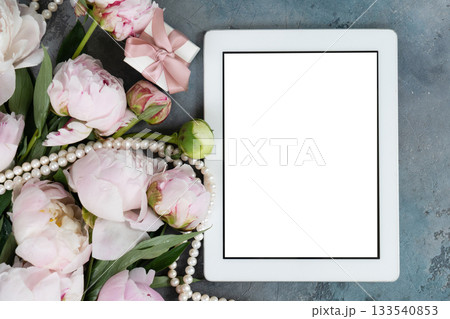 Fresh peonies flowers Fresh peonies flowers 133540853